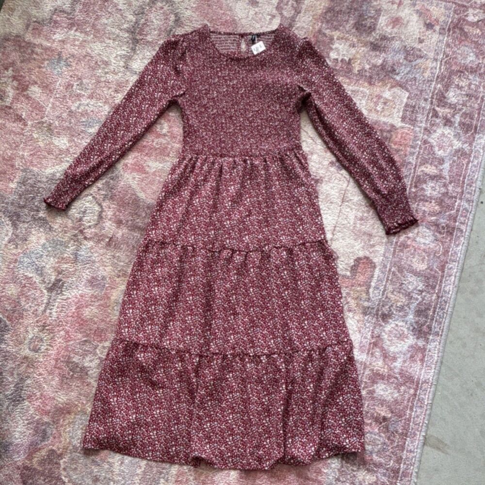 Maggeer Red White Floral Maxi Dress Crew Neck Long Sleeve Smocked Ruffle S